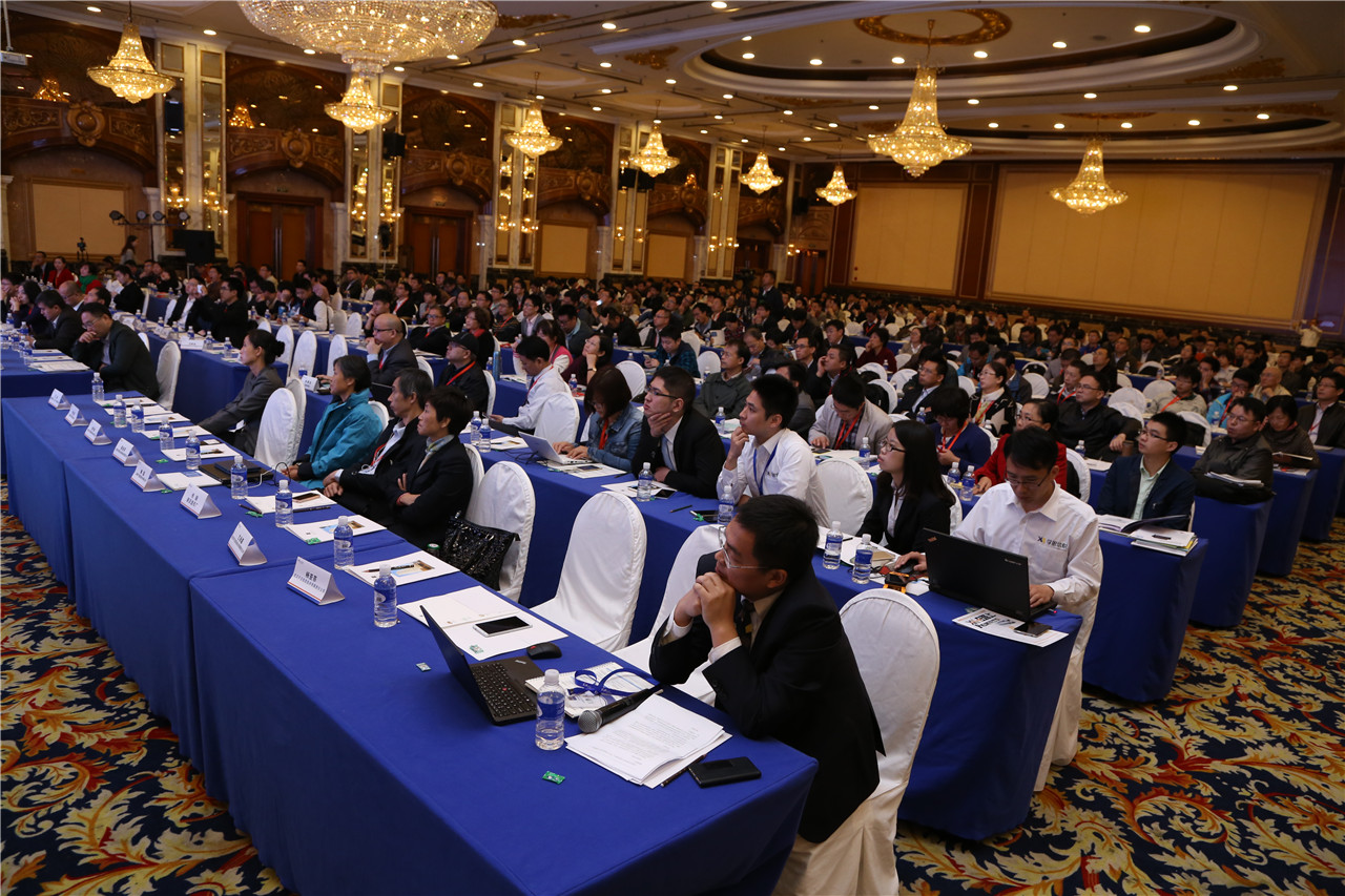 回顾往昔，你想知道的足球世界杯直播在线观看用户大会的前世盛况都在这里！